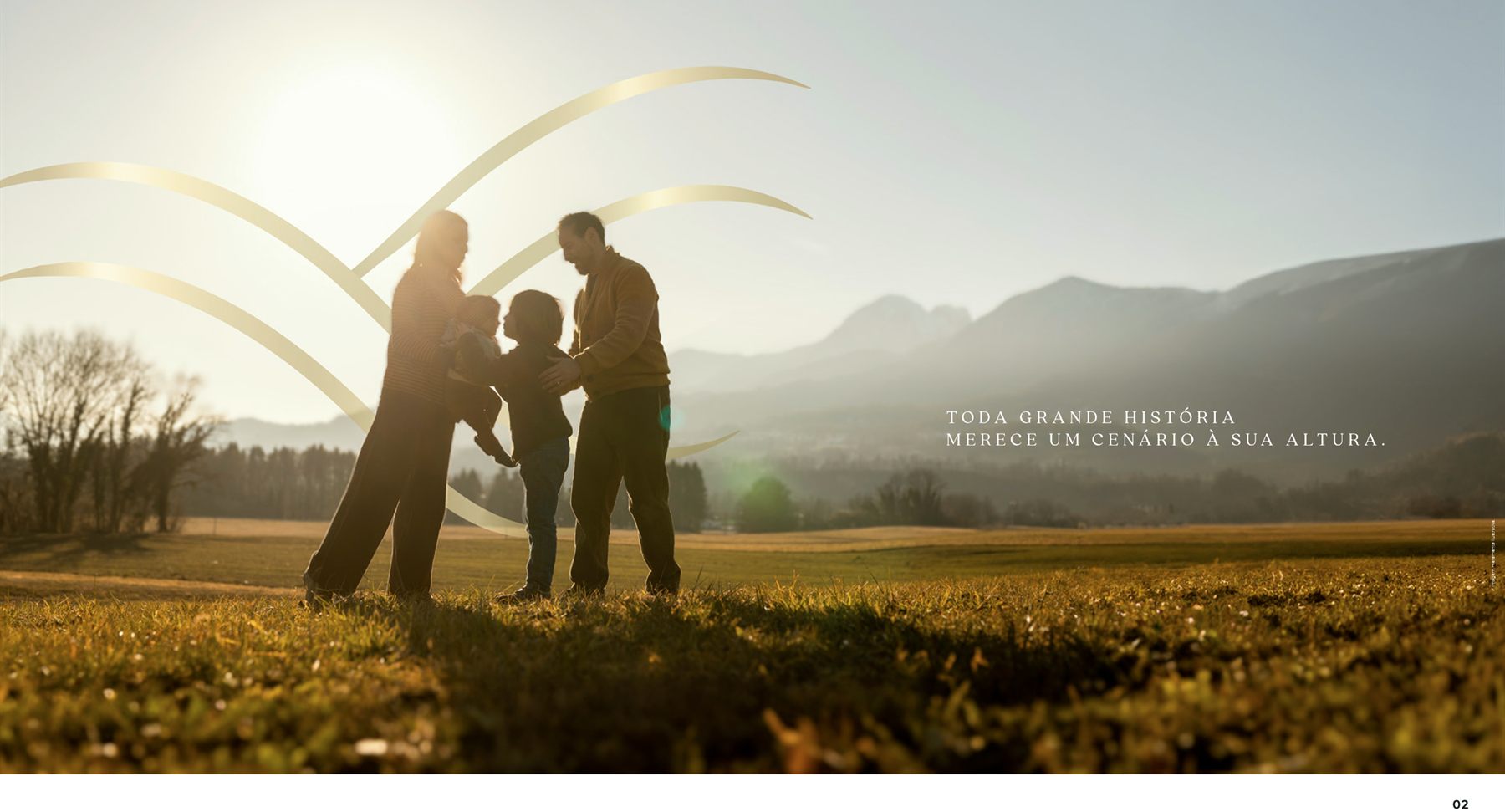 Família reunida em um campo ao pôr do sol: toda grande história merece um cenário à sua altura